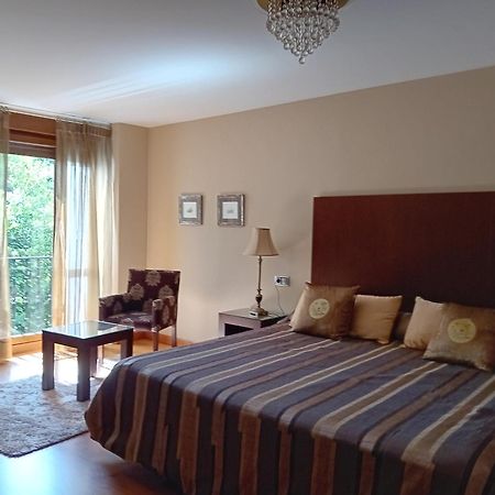 Picos De Europa Suites And Rooms Turieno Екстериор снимка