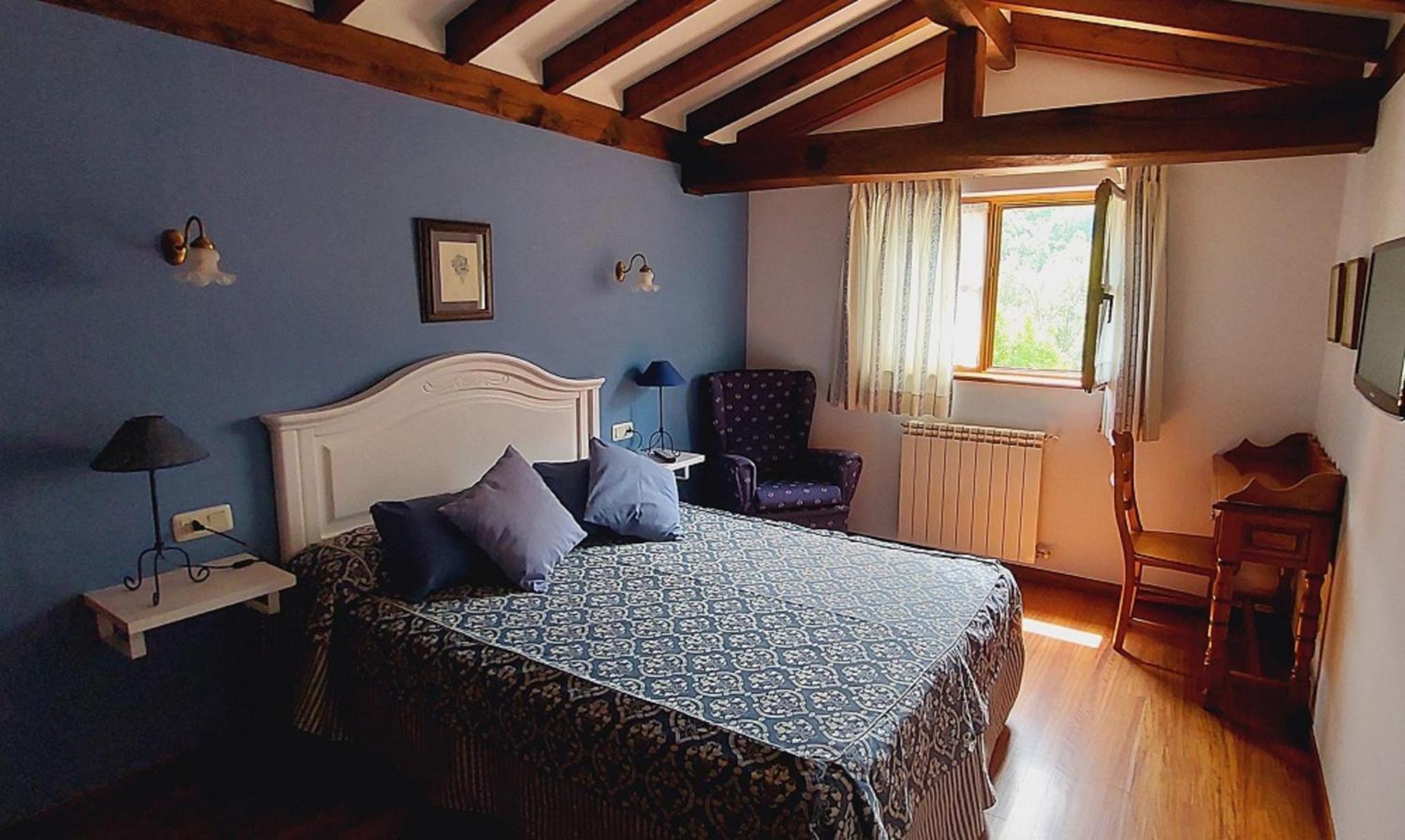 Picos De Europa Suites And Rooms Turieno Екстериор снимка