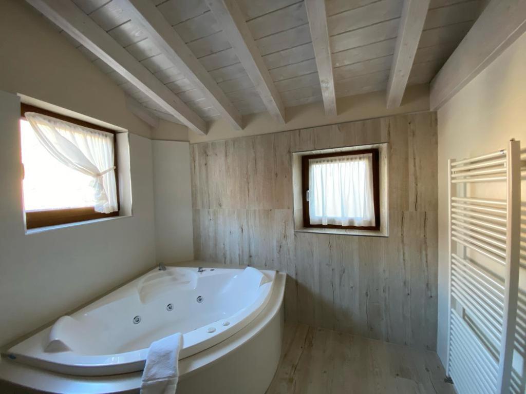Picos De Europa Suites And Rooms Turieno Екстериор снимка