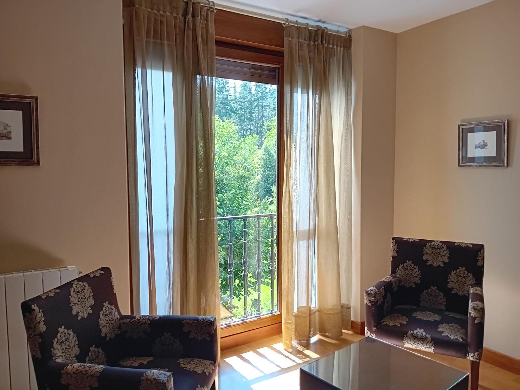 Picos De Europa Suites And Rooms Turieno Екстериор снимка